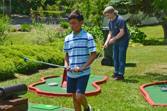 Children-enjoying-the-games